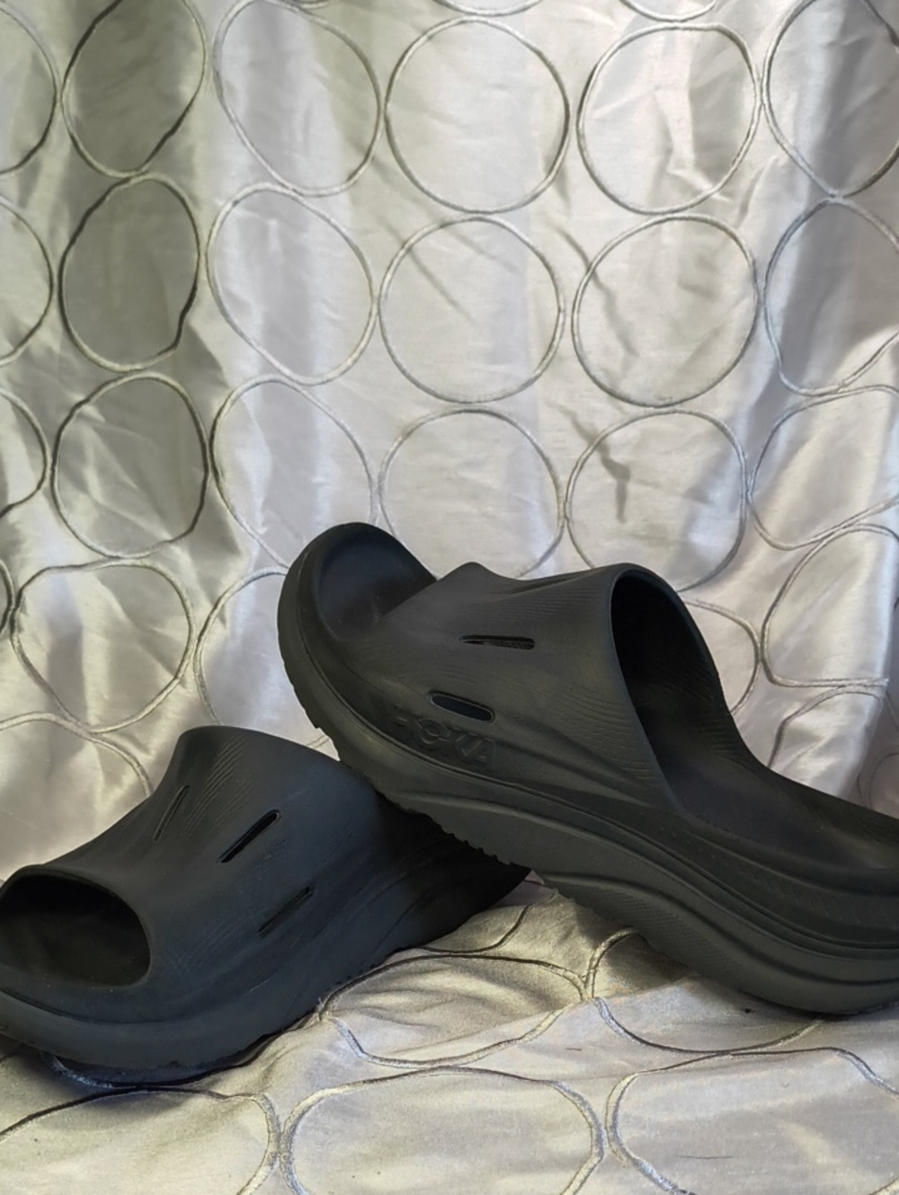 Hoka Mens Size 12 Black Slip-On Slide Sandal AA